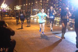 BIB: 0397, 413
                            <button type="button" onclick="openModal(18280971)" class="btn btn-primary btn-sm float-right btn-popup" data-toggle="modal" data-target=".modal-high-quality">
                        <i class="fas fa-shopping-cart"></i> Add to Cart
                    </button>
                                            <button type="button" onclick="isThisMe(18280971, true)" class="btn btn-success btn-sm float-right btn-popup btn-isme hidden" data-toggle="tooltip" data-placement="bottom" title="นี่คือรูปของคุณใช่ไหม คลิกที่นี่เพื่อเอาเข้าอัลบั้ม">
                        <i class="fas fa-plus"></i> Add to album
                    </button>
                    <button type="button" onclick="isThisMe(18280971, false)" class="btn btn-warning btn-sm float-right btn-popup btn-isnotme hidden">
                        <i class="fas fa-ban"></i> Remove from album
                    </button>